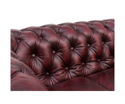 Čtyřmístná pohovka Chesterfield z pravé kůže červené barvy