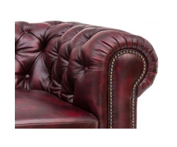 Dvoumístná pohovka Chesterfield z červené pravé kůže